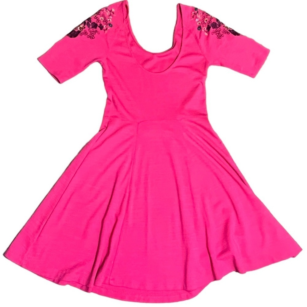 Free People Raspberry Floral Garden Sleeve Embroidered Dress size Small EUC